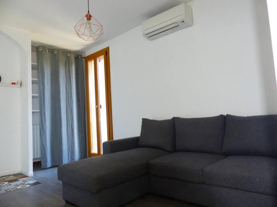 Appartement Dans Maison Brie-et-Angonnes Екстер'єр фото